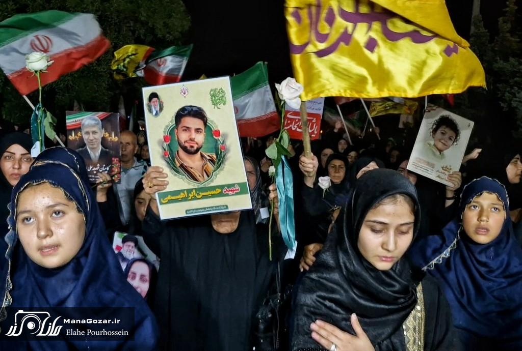 حضور خانوادههای شهدای لامرد در تجمع همبستگی ملی کانون رهپویان وصال شیراز 3 20260702 223040