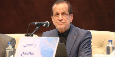 دکترمحمودزاده بر وحدت ملی،به عنوان بزرگترین پشتوانه پایداری کشور و شبکه ارتباطی تاکید کرد 4Q4A2214