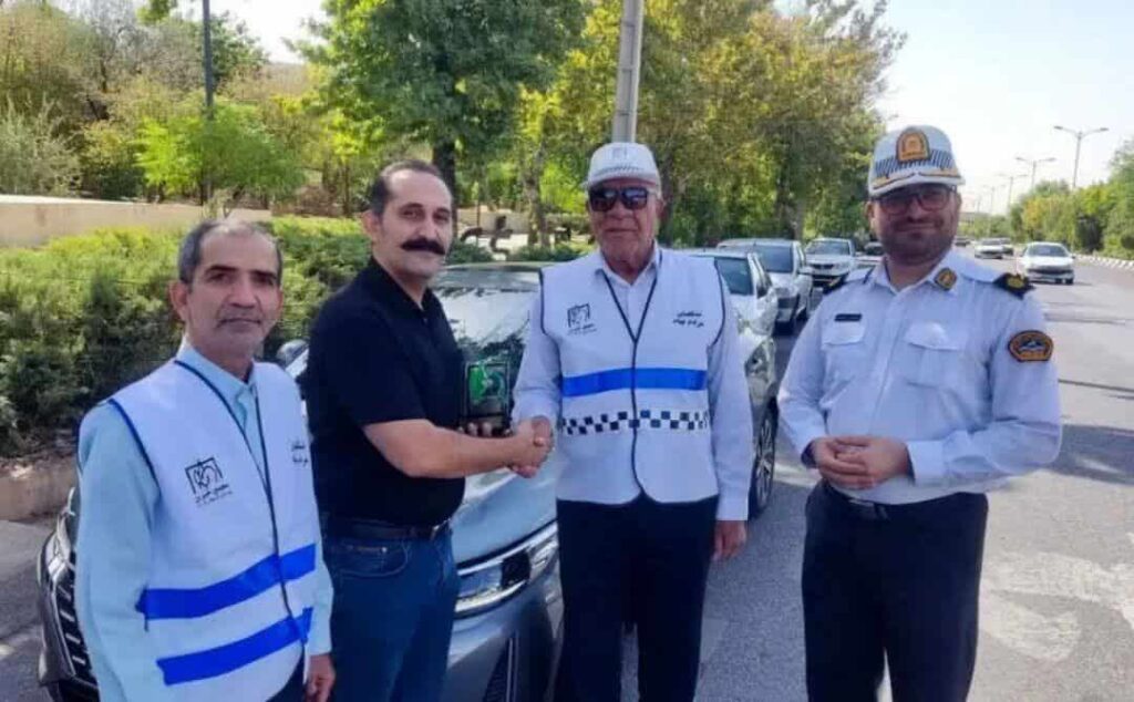 همیار پلیس 1